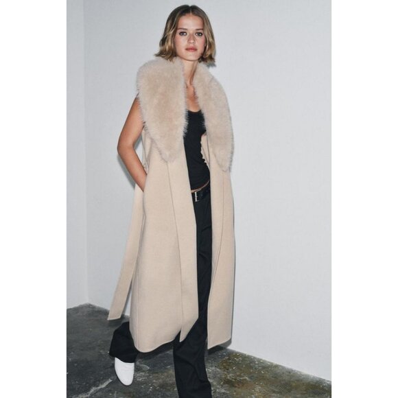 ZARA ZW COLLECTION FAUX FUR COLLAR WAISTCOAT - Picture 2 of 11